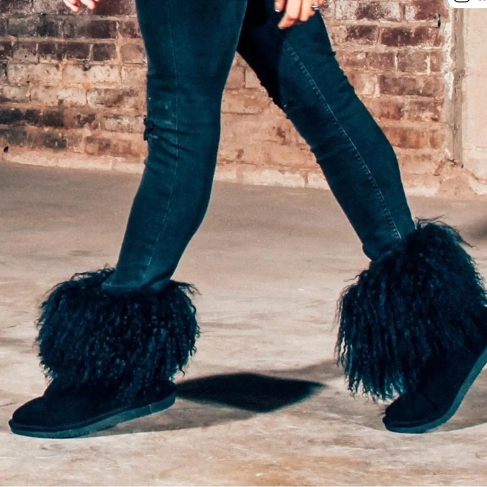 Bearpaw Boo Bootie Winter Boot Fuzzy Lamb Fur Cuff Suede Black Size 9